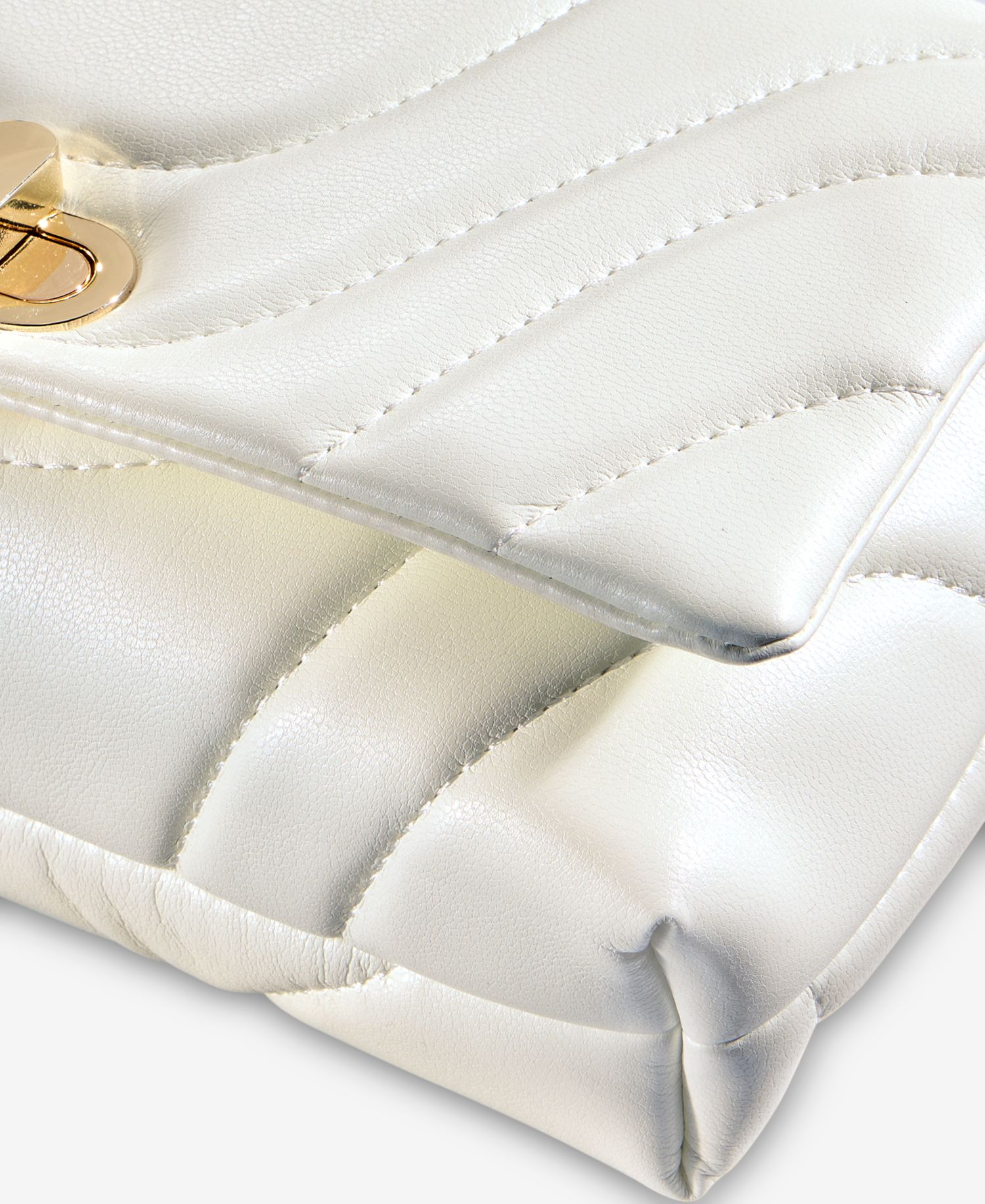 Mini Ajae Wave Quilt Crossbody Handbag