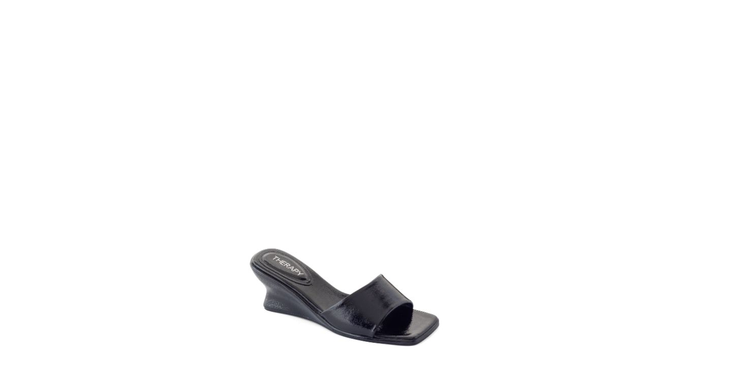 Женские сандалии Therapy Australia Lafayette Square-Toe Wedge Slide Sandal, цвет: Чёрный лаковый — фото 1