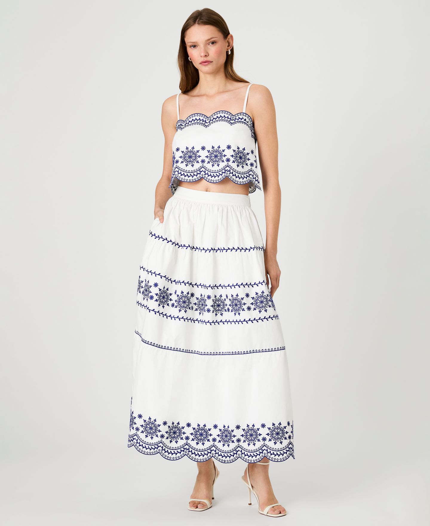Женская юбка French Connection Embroidered Midi, цвет: Льняной белый индиго — фото 2