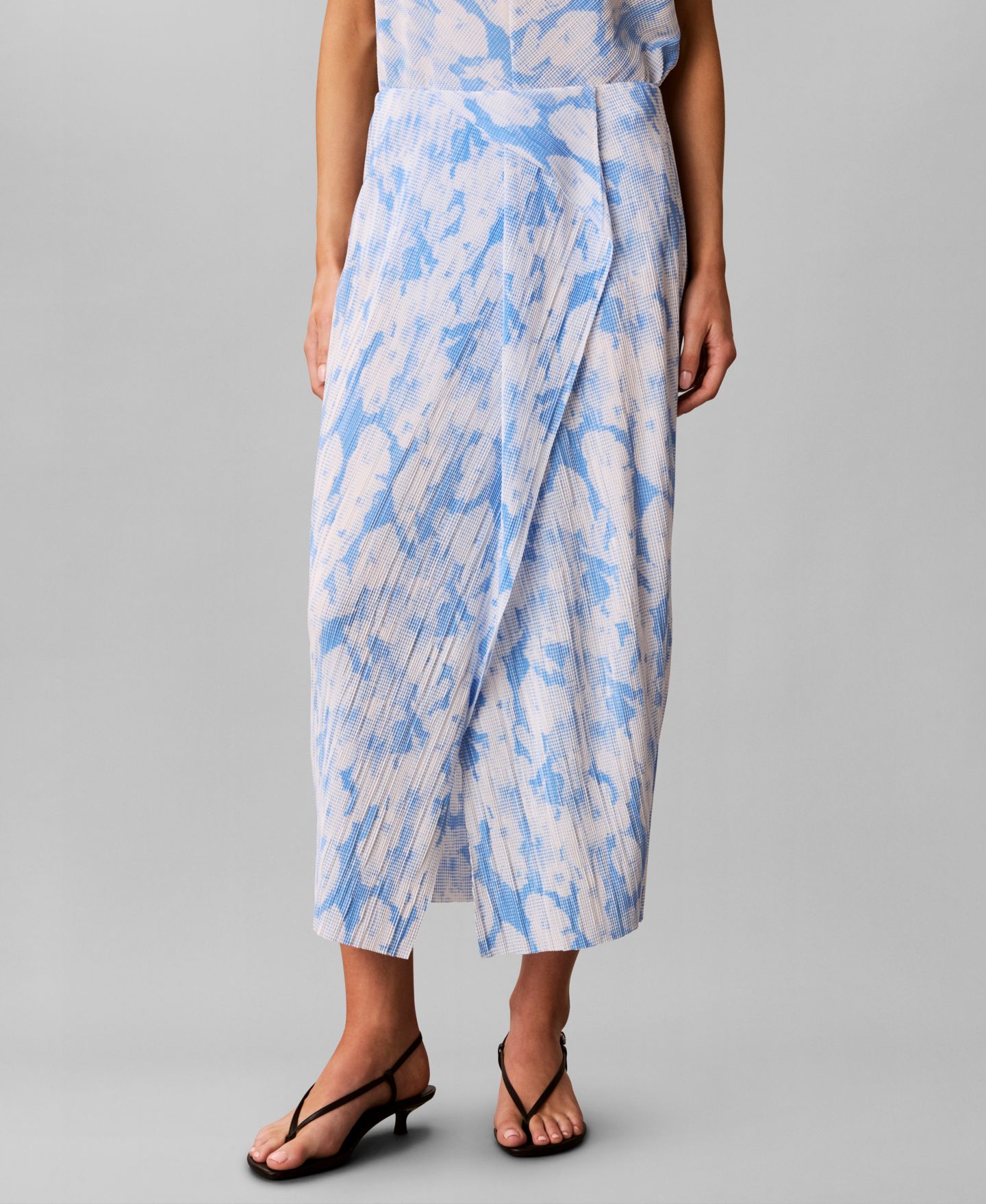 Женская юбка Calvin Klein Printed Plisse Bias Seam Midi, цвет: С принтом — фото 1