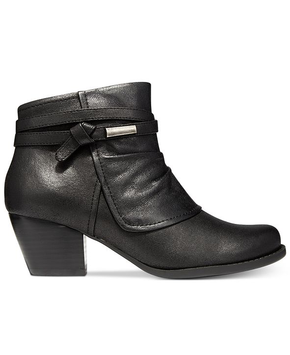bare traps ivella block heel booties