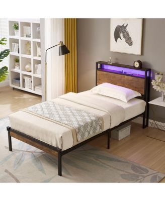 Metal Platform Bed Frame with Wooden Headboard and Footboard with USB LINER