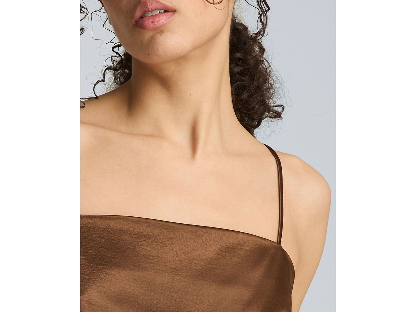 Женский топ Kenneth Cole Satin Camisole with Lace Side Seams, цвет: Коричневый / Чистый белый — фото 4