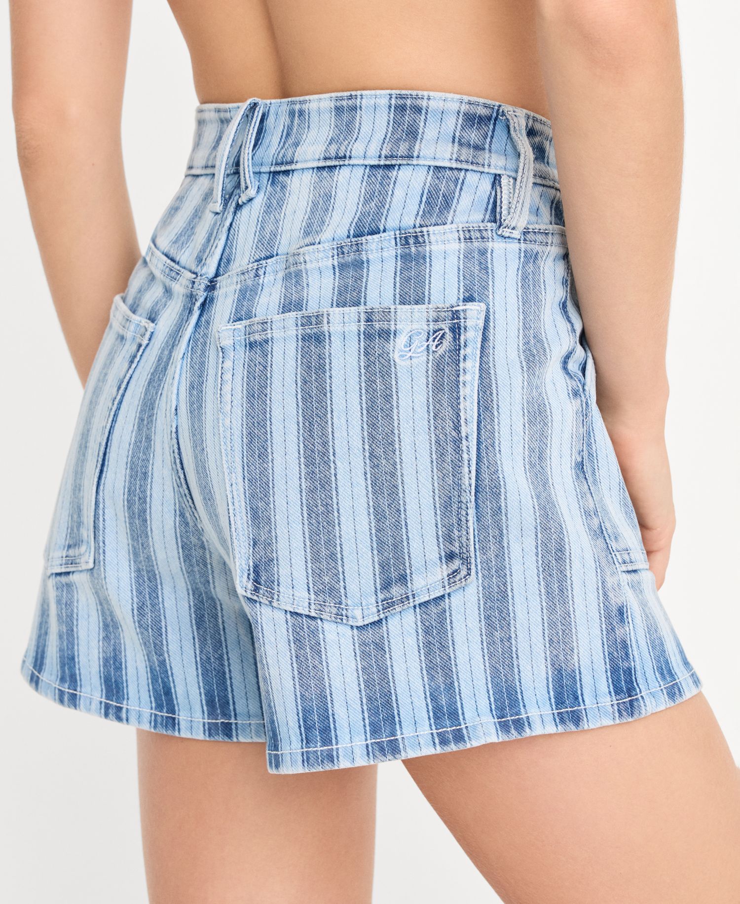 Women's Mid-Rise Girlfriend Shorts