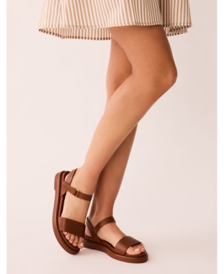 Women's Elani Round Toe Footbed Sandals