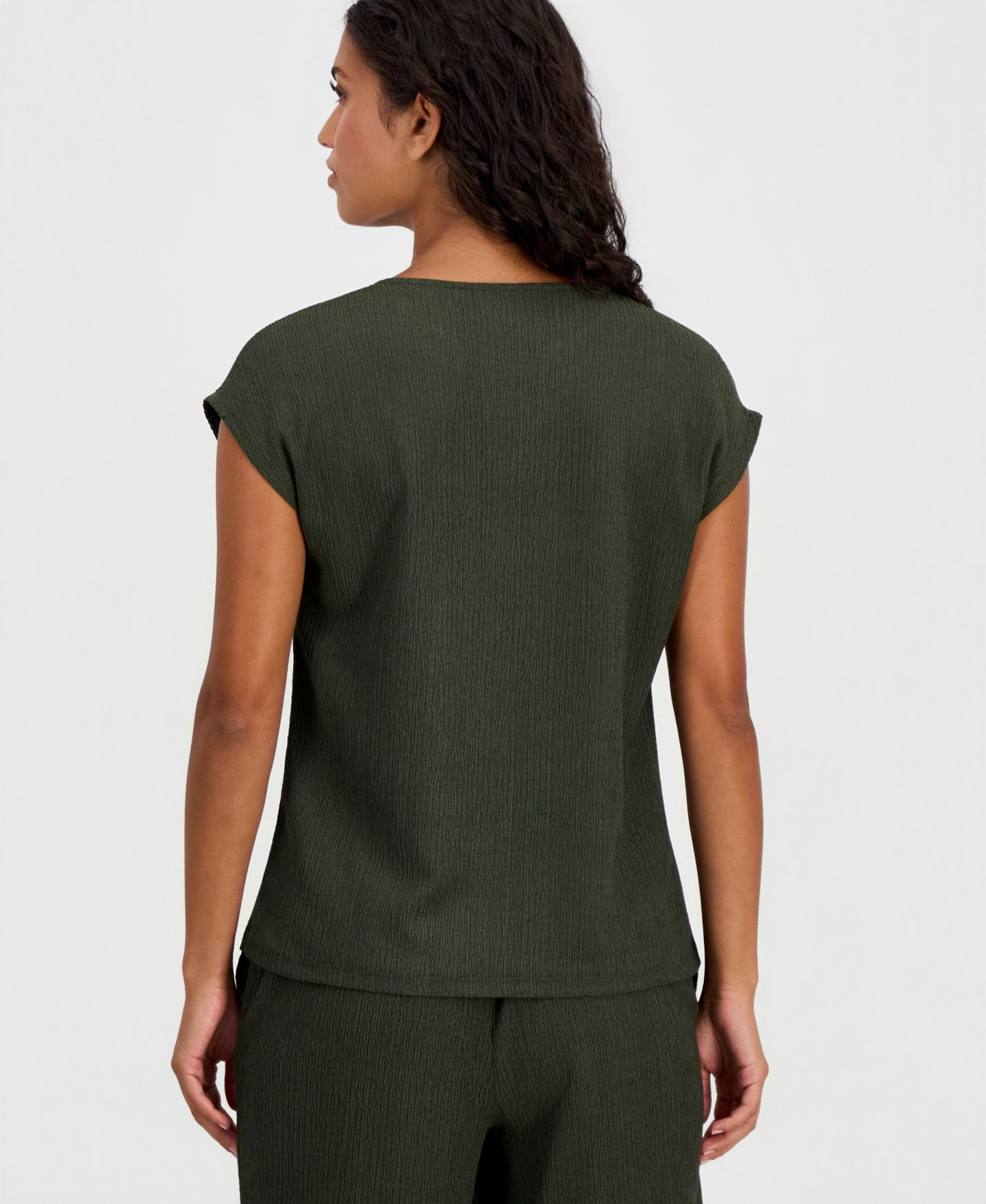 Женский топ Anne Klein Essentials Petite Keyhole Neck Top, цвет: Dark Bay Leaf — фото 4