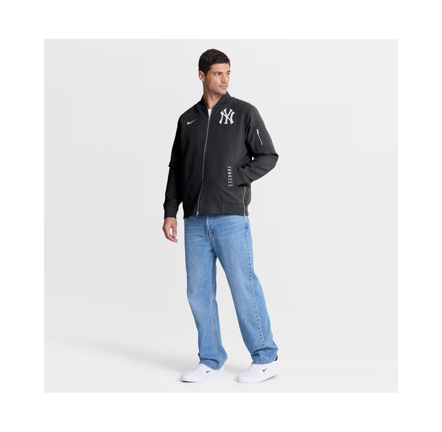 Men's Black New York Yankees Authentic Collection Dugout Relaxed Full-Zip Bomber Jacket
