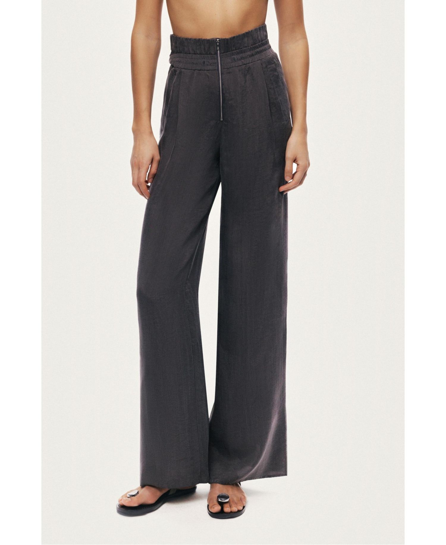 Women's Relaxed Wide-Leg Pants