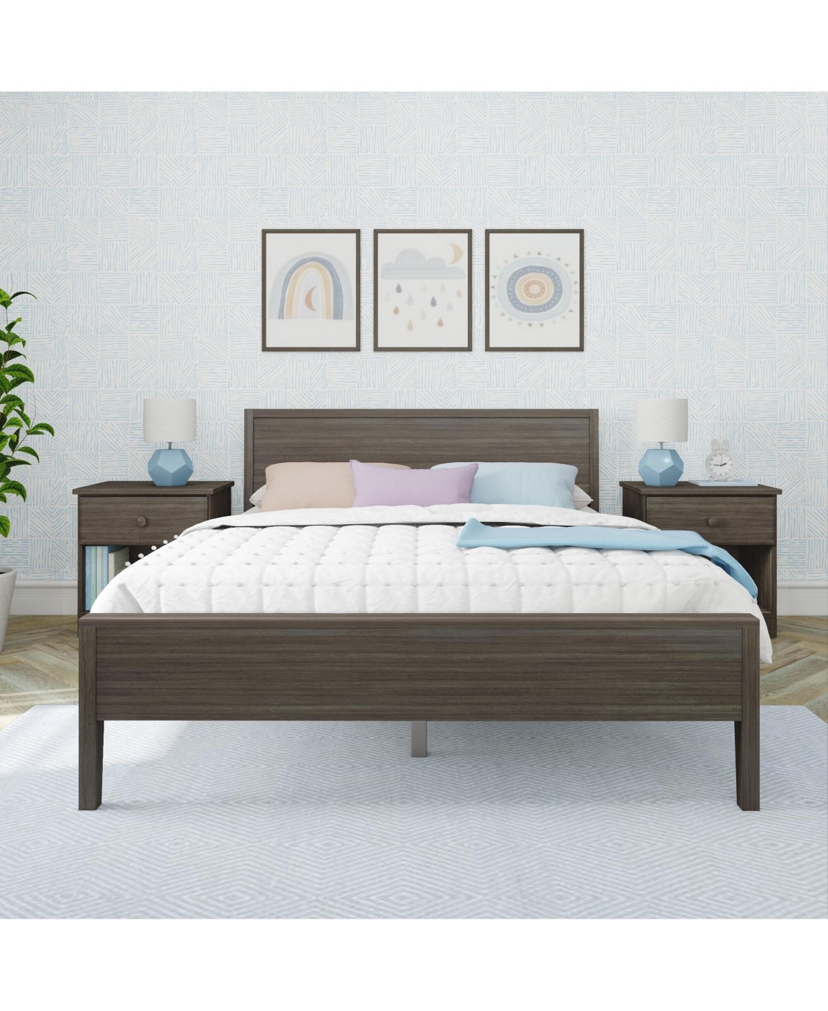 Max & Lily Queen Bed Frame, Solid Wood Classic Platform with Panel Headboard for Kids