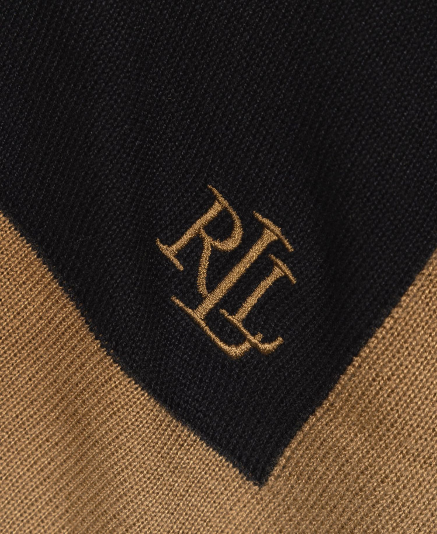 Tissue Weight Border Ruana