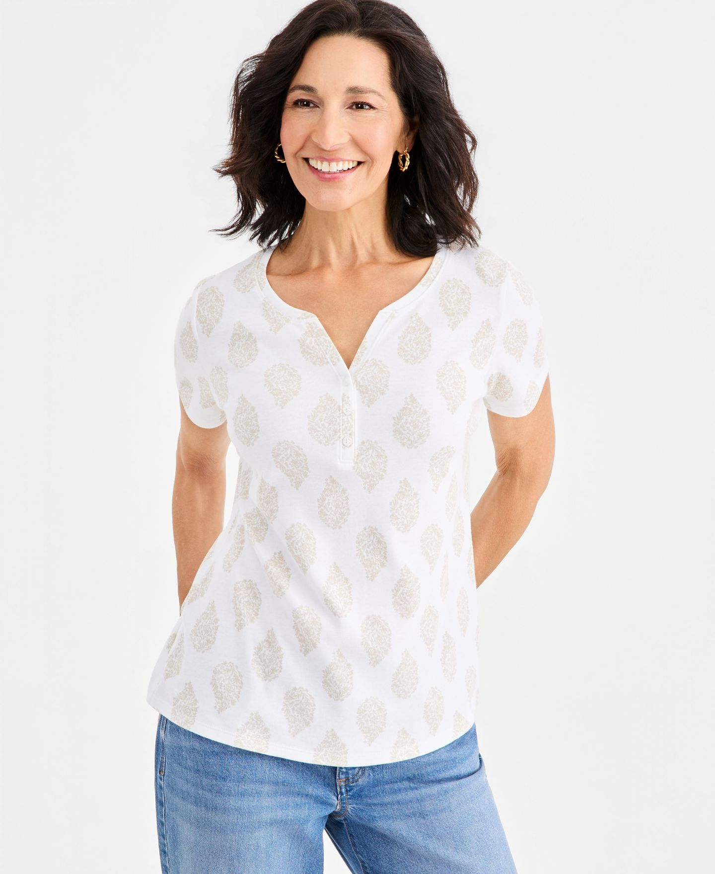 Женский топ Macy's Style & Co Printed Short-Sleeve Henley Top, цвет: Яркий белый — фото 1