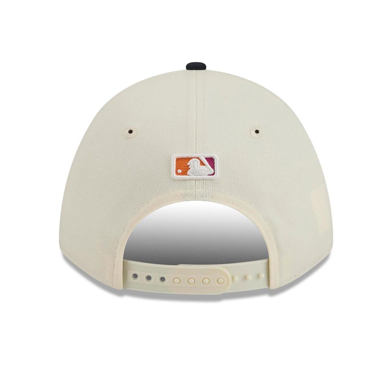 Men's Cream/Obsidian San Diego Padres 2026 City Connect 9FORTY M-Crown Adjustable Hat