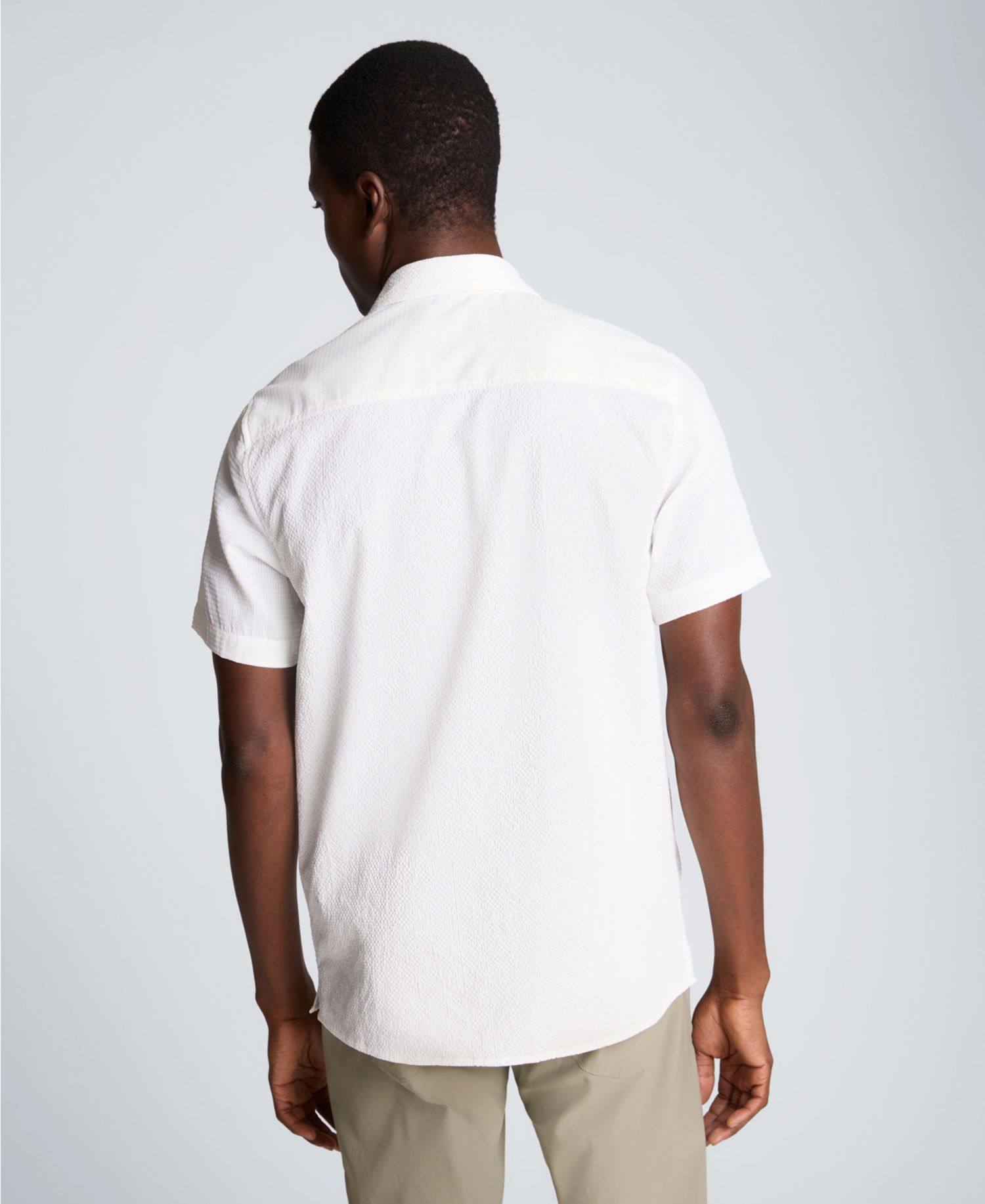 Men's Seersucker Point Collar Shirt