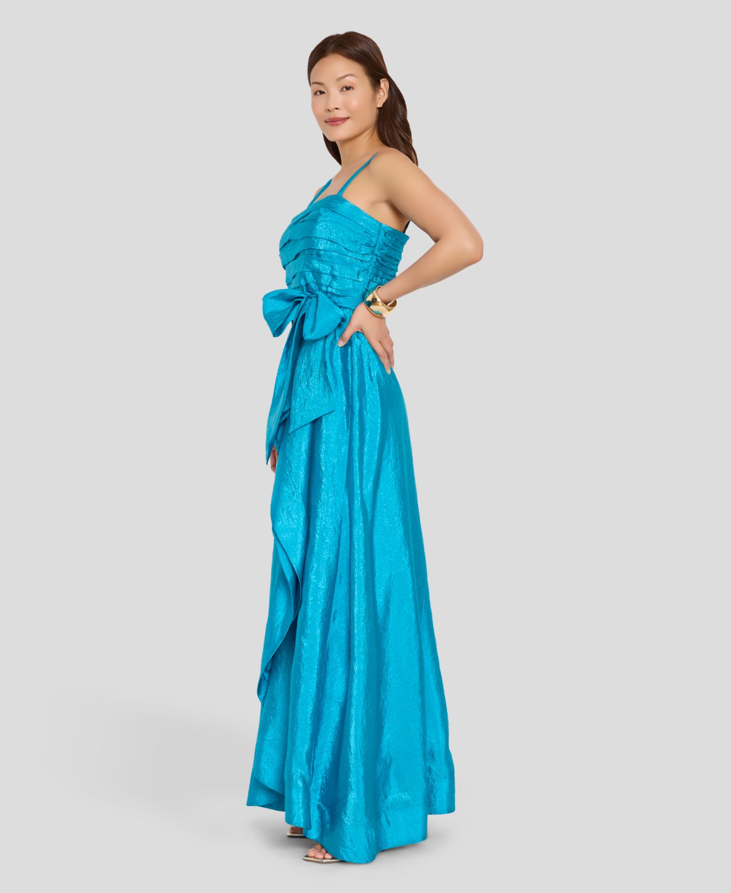 Women's Pleated Bodice Square Neck Ball Gown