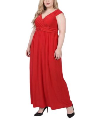 Plus Size Ruched Empire Maxi Dress
