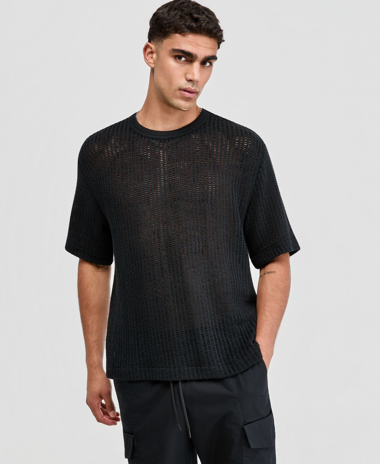 Men's Relaxed-Fit Mesh T-Shirt