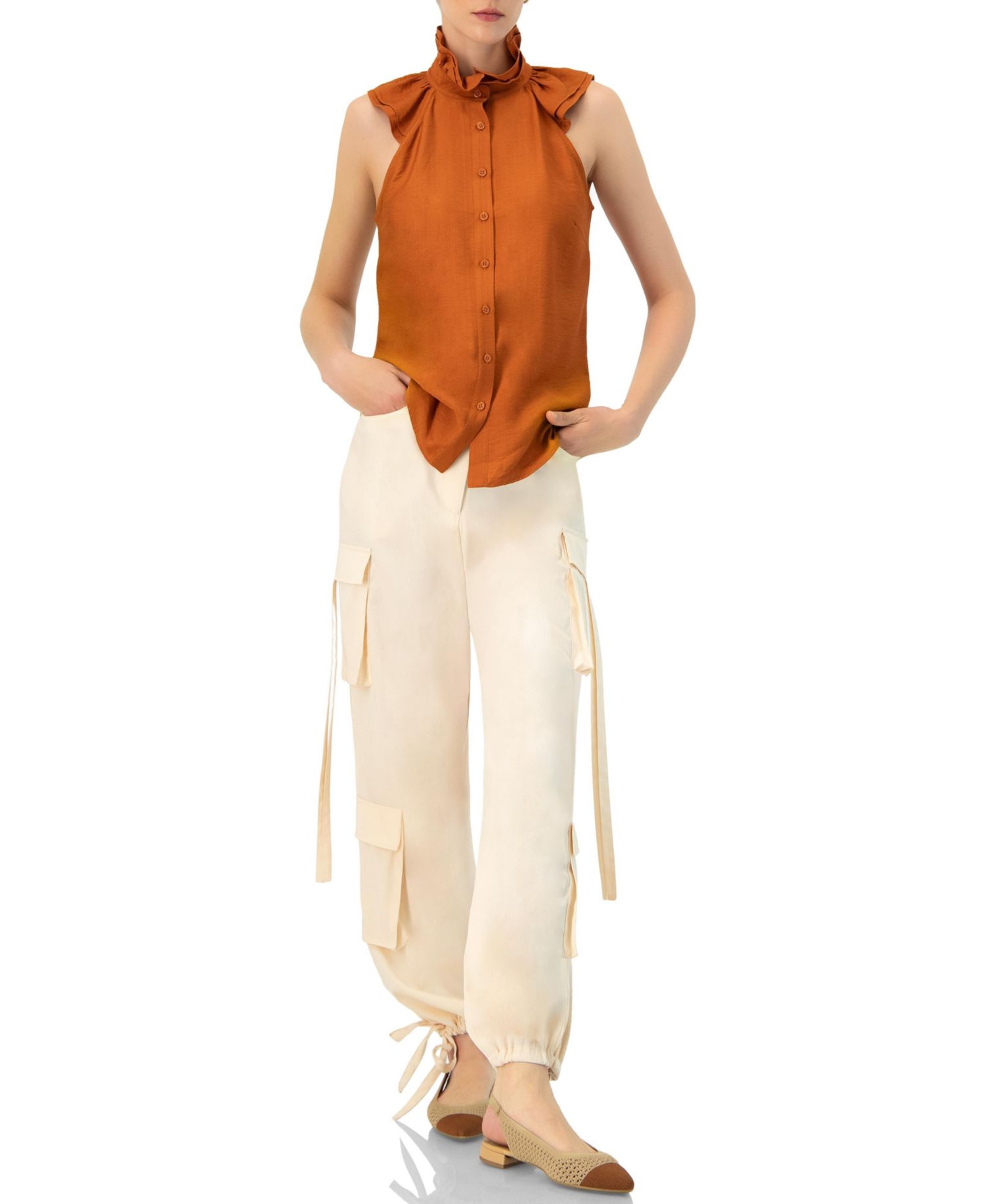Women's Solid Cargo Pants with Straps