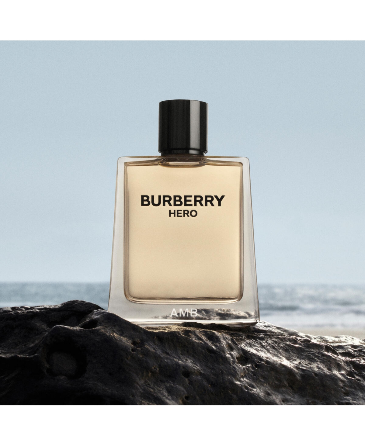 Burberry Men's Hero Eau de Toilette Spray