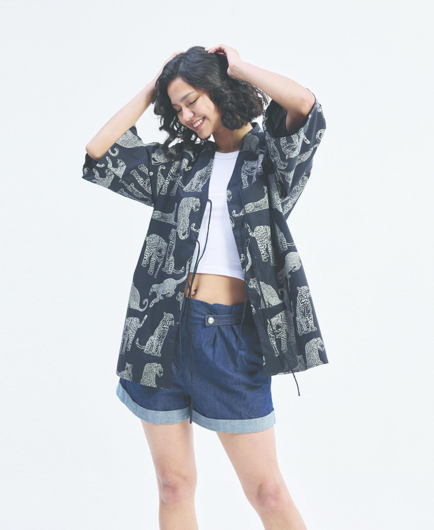 Women's Oversized Shirt with Front-ties in Animal Print