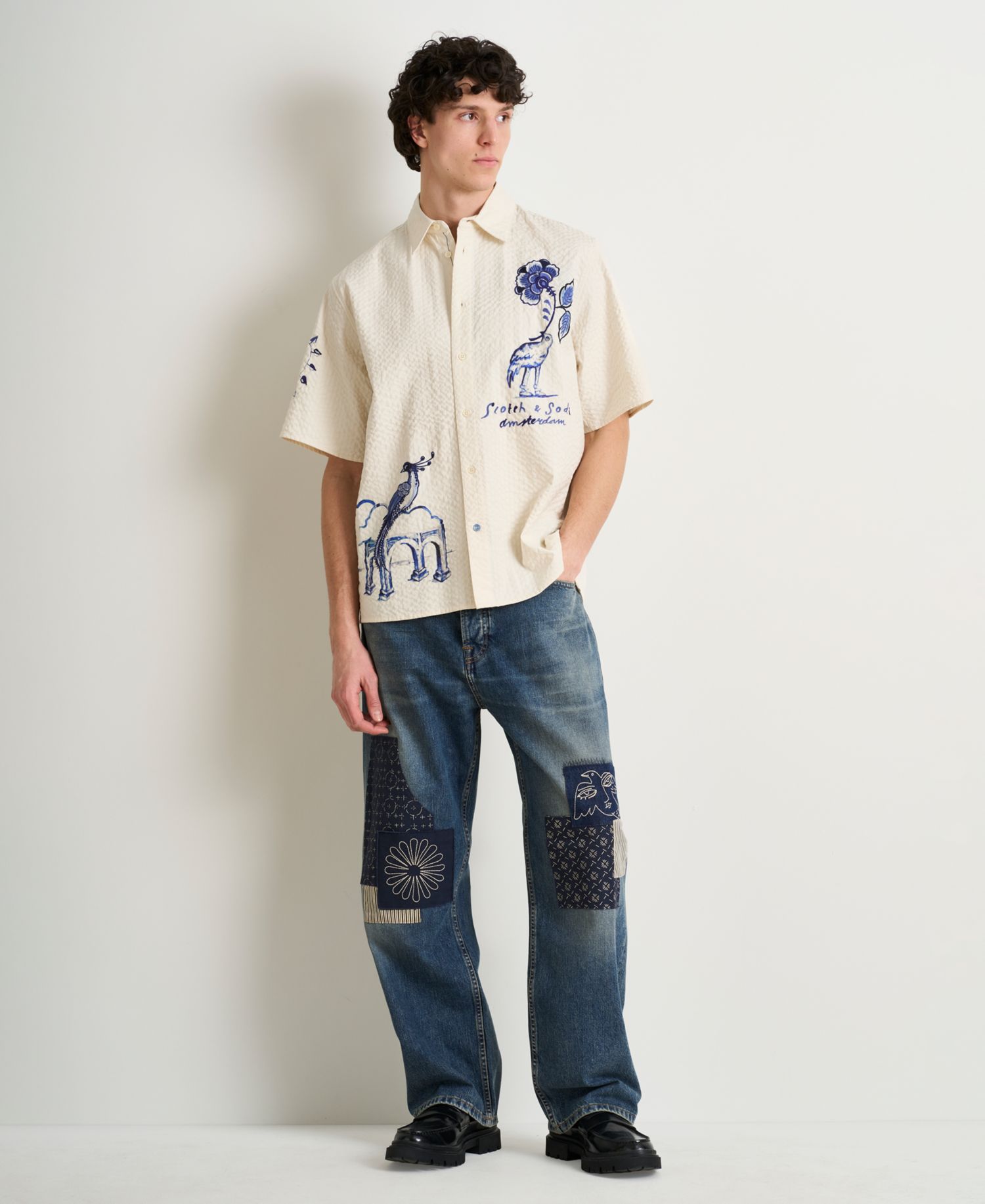 Men's Delfts Blauw Artwork Camp Collar Shirt