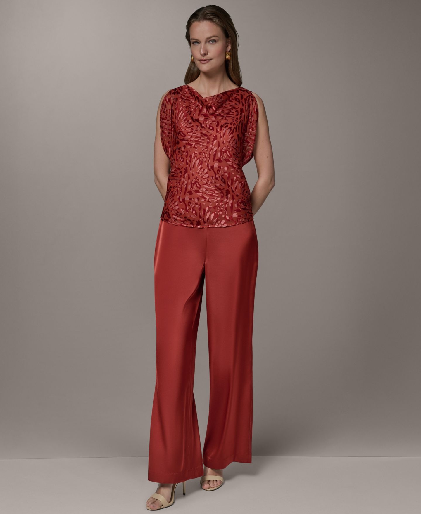 Женский топ Donna Karan New York с принтом и воротником-хомутом, для невысоких, цвет: Пустынный глиняный — фото 3