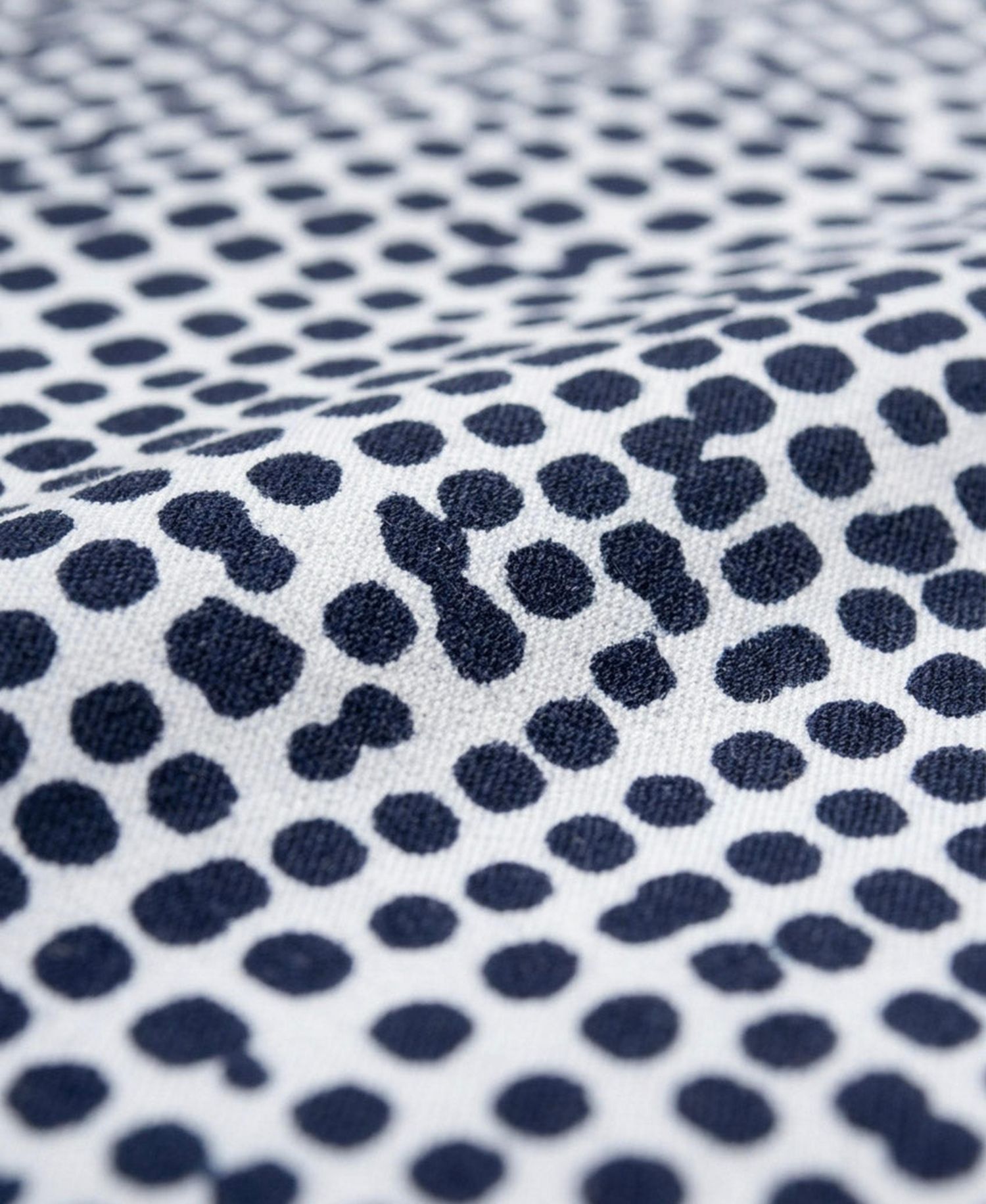 Men's Printed Button Front Short Sleeve Shirt
