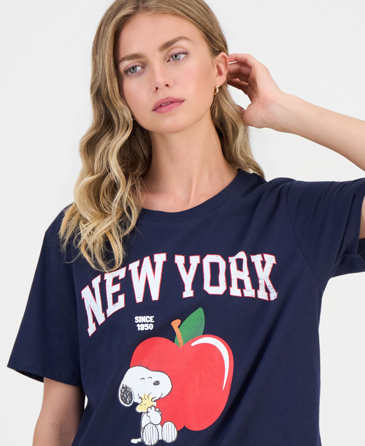 Juniors' New York Snoopy Graphic T-Shirt