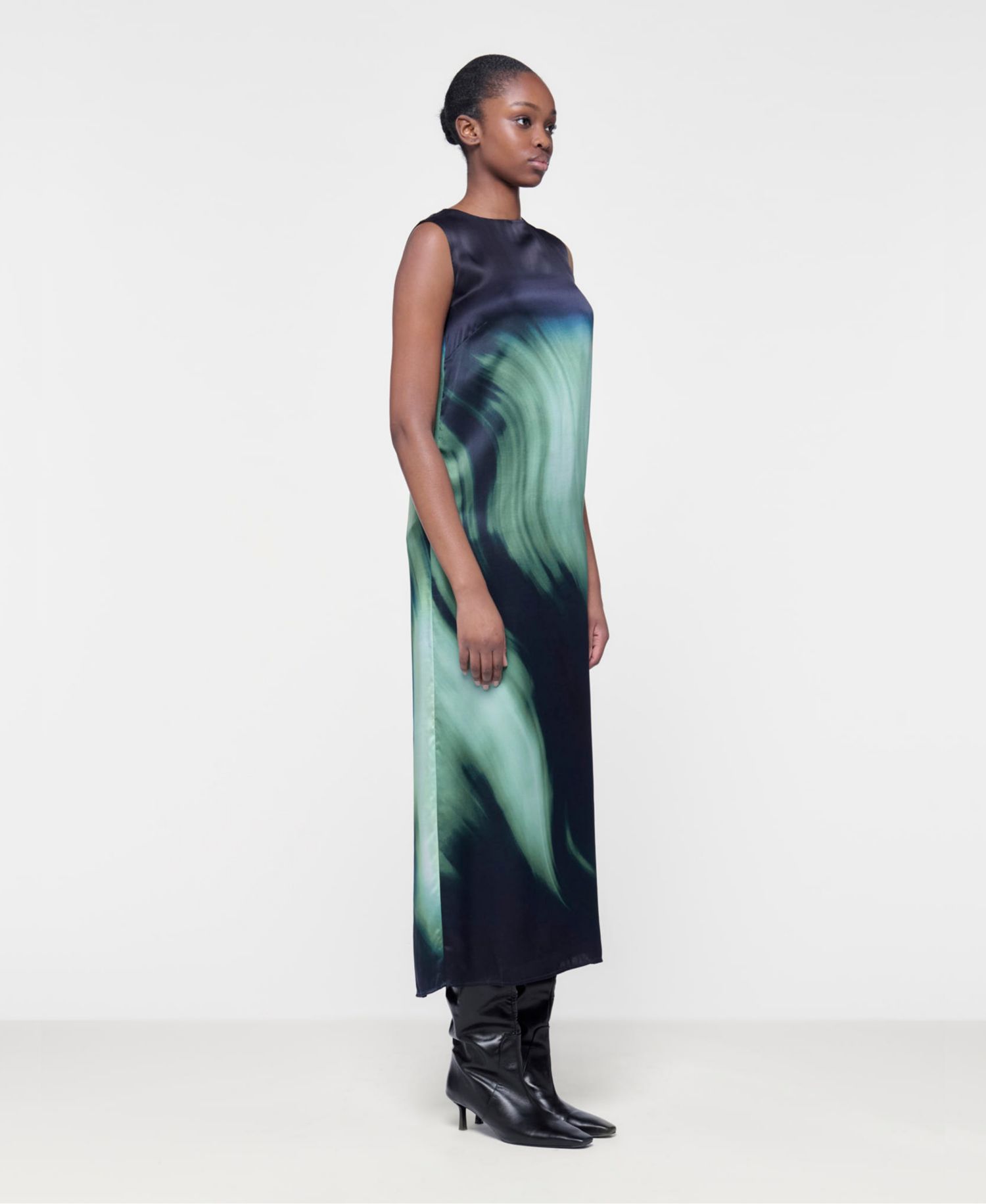Women's Sleeveless Printed Dress