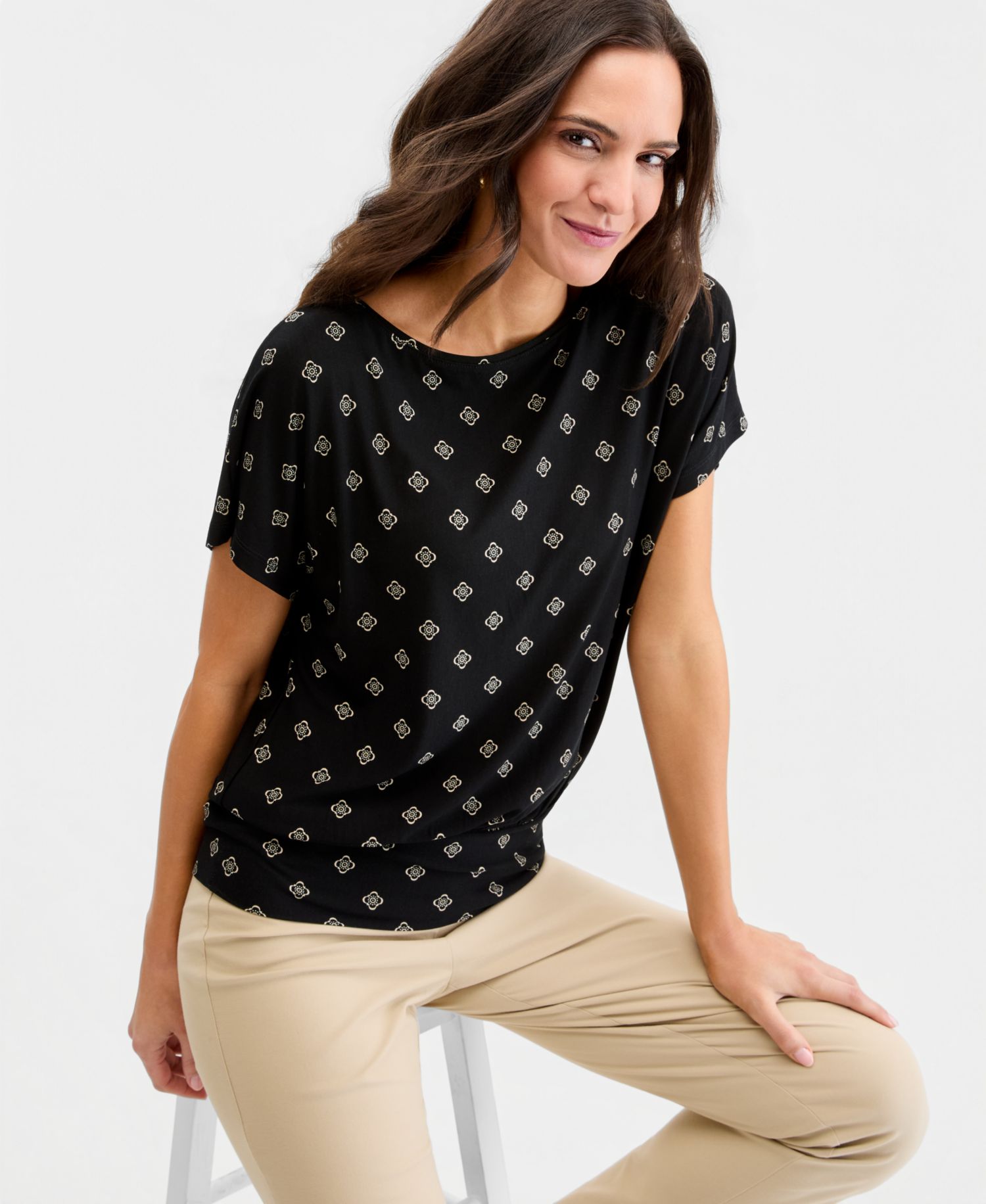 Women's Printed Boatneck Banded-Bottom Knit Top