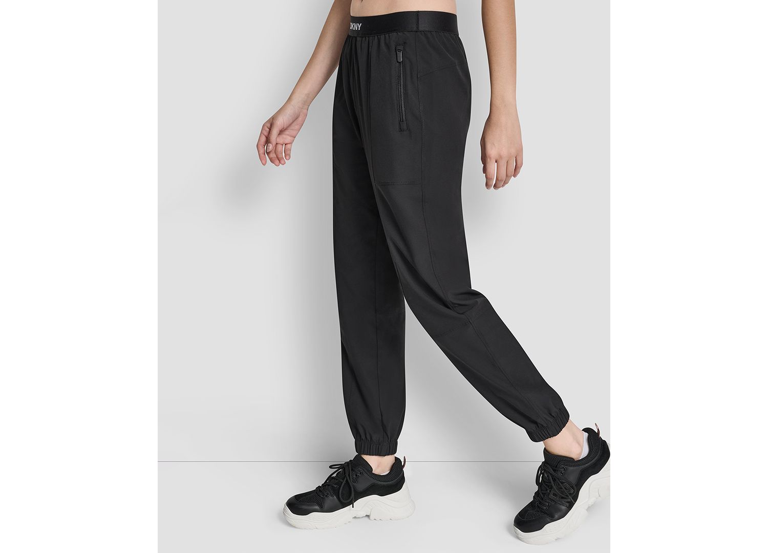 Women's High-Rise Jogger Pants