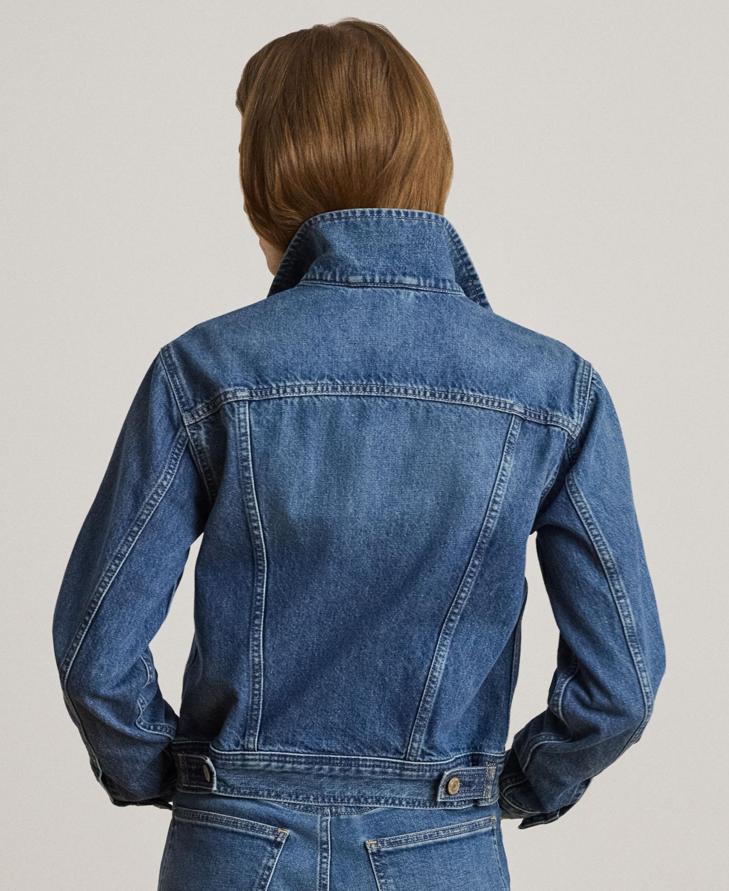 Women's Buttoned Placket Denim Trucker Jacket