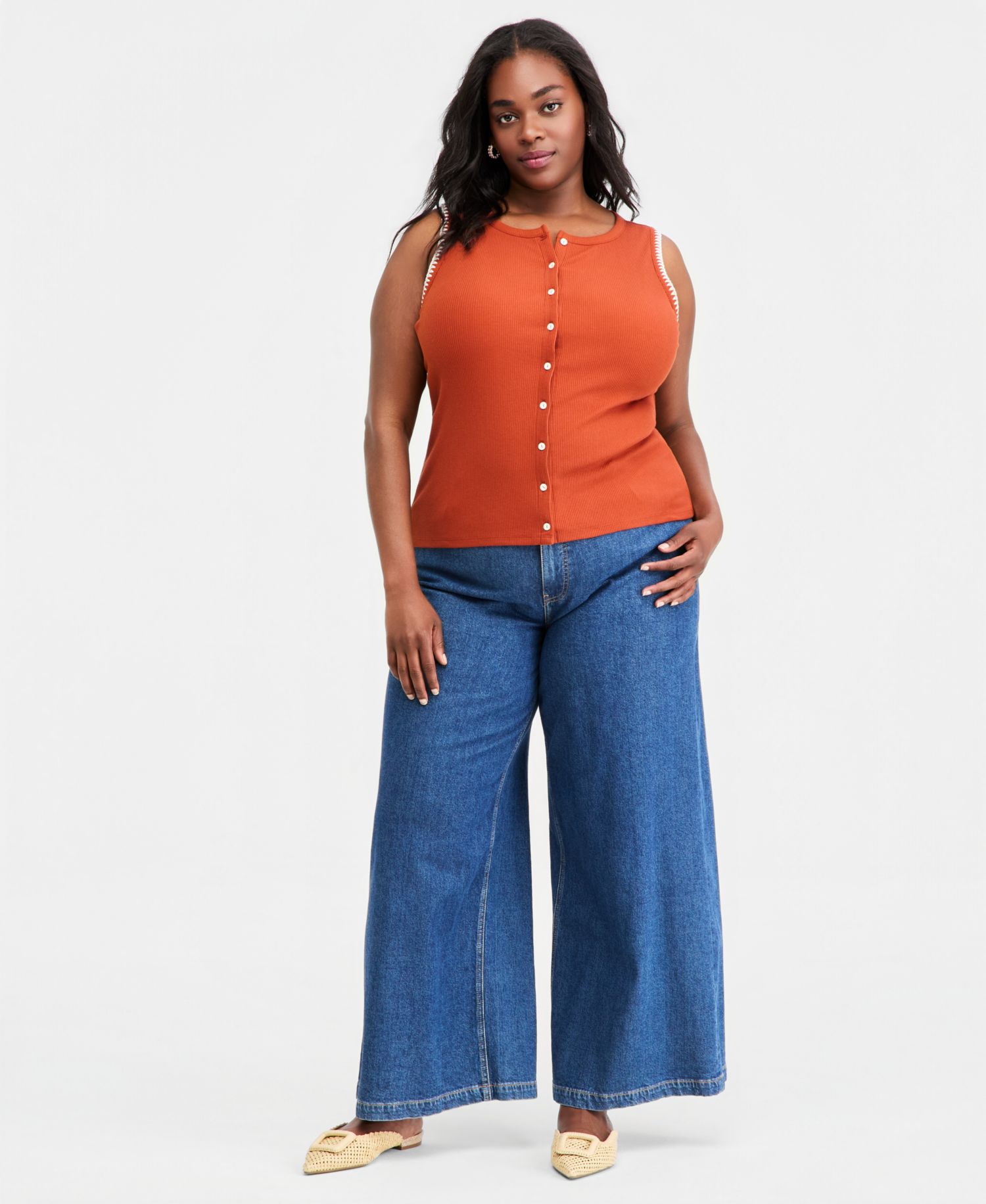 Women's Sleeveless Rib-Knit Whipstitch Button Front Top