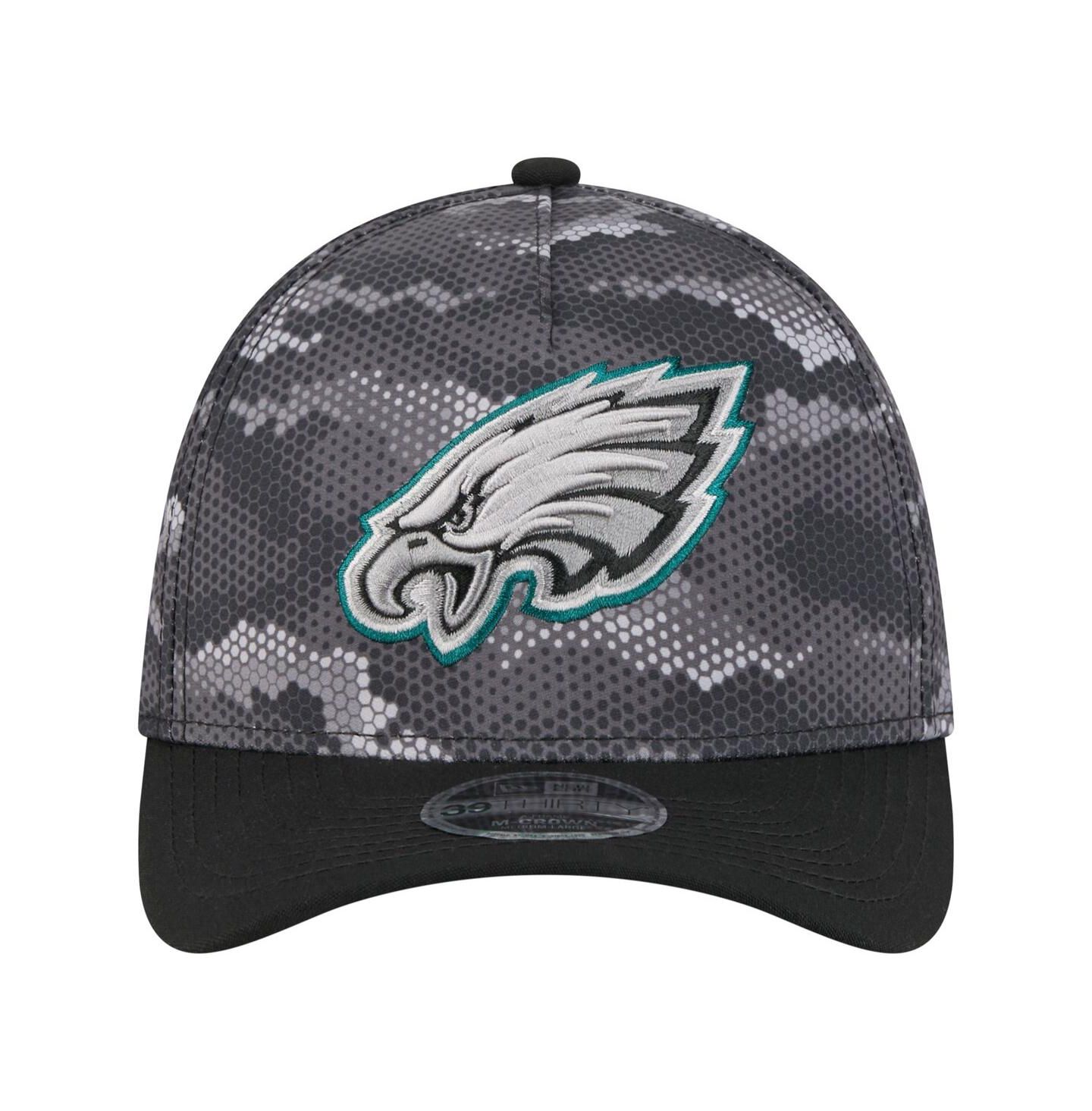 Мужская кепка New Era Black Philadelphia Eagles Camo A-Frame 39THIRTY Flex Hat — фото 2