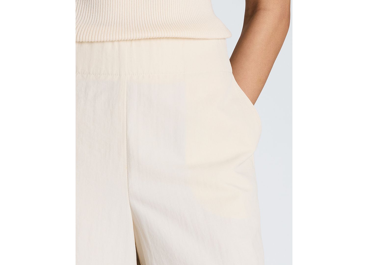 Women's Mid-Rise Barrel Leg Pants