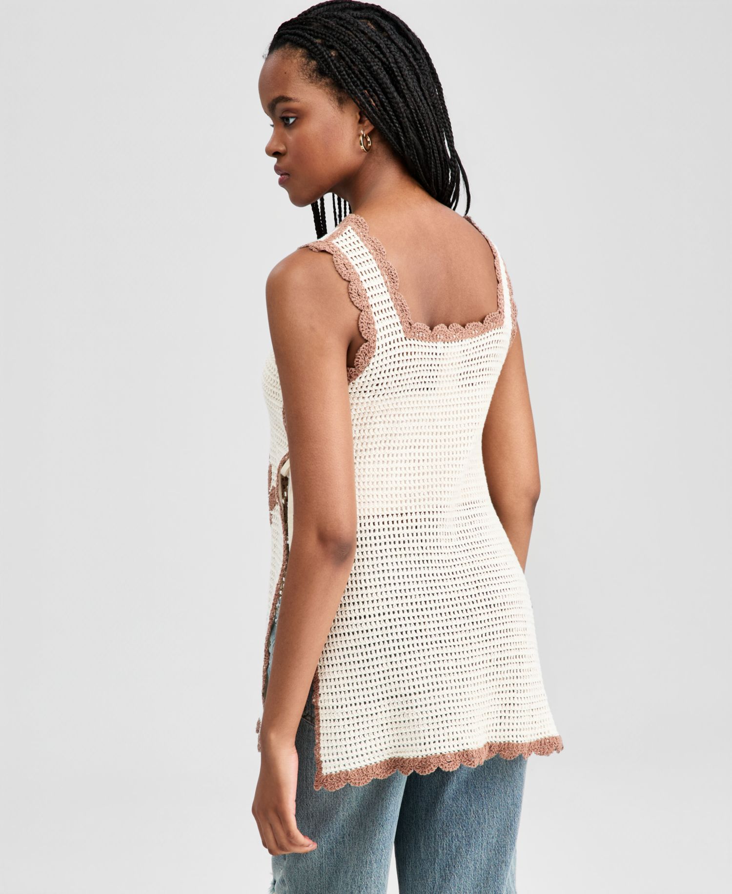 Women's Rose Crocheted Tank Top