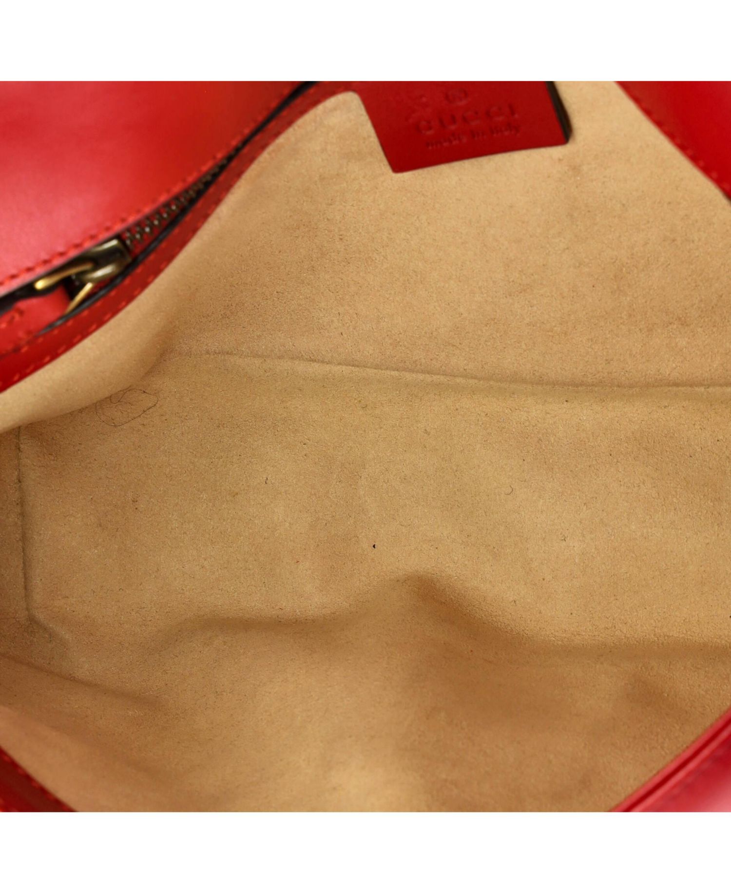 Medium GG Marmont Flap Bag Matelasse Leather