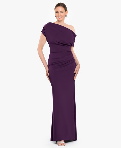Женское платье Betsy & Adam Off-The-Shoulder Ruched Scuba Long, цвет: Сливовый