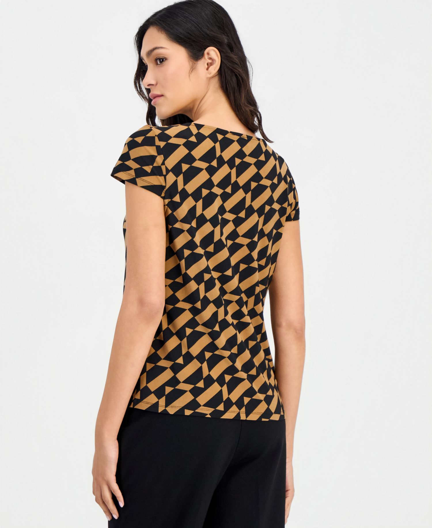 Plus Size Printed V-Neck Short-Sleeve Top
