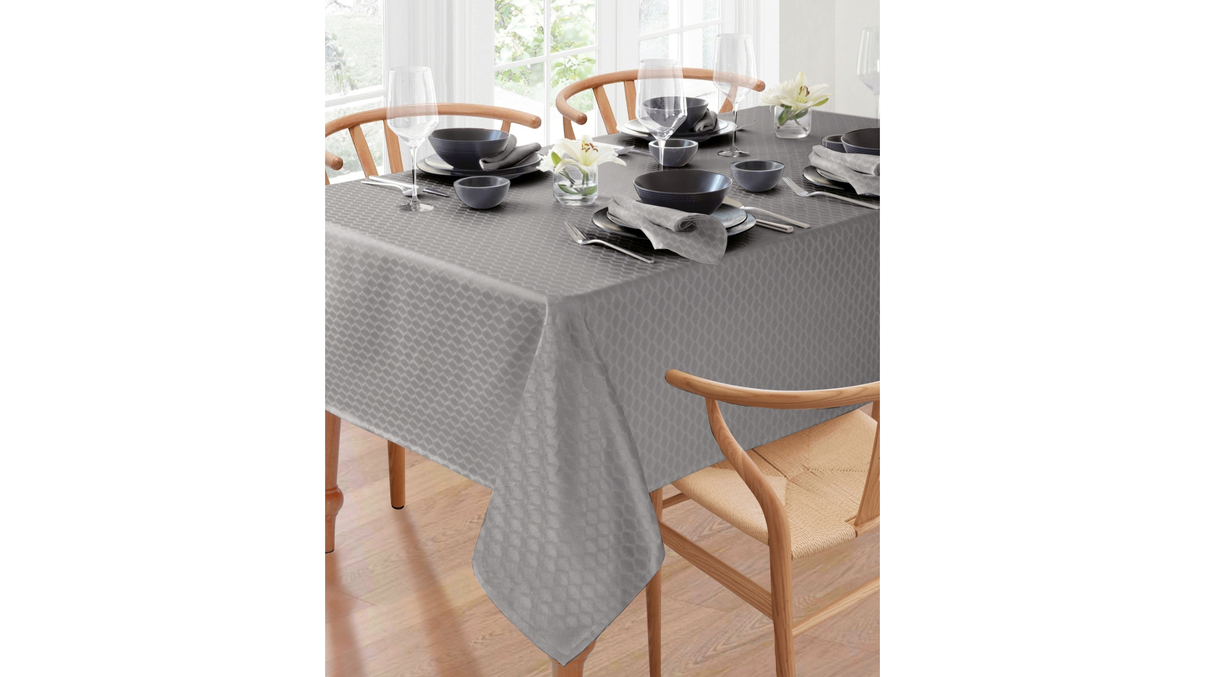 Lenox Olivia Tablecloth, 60" x 102"