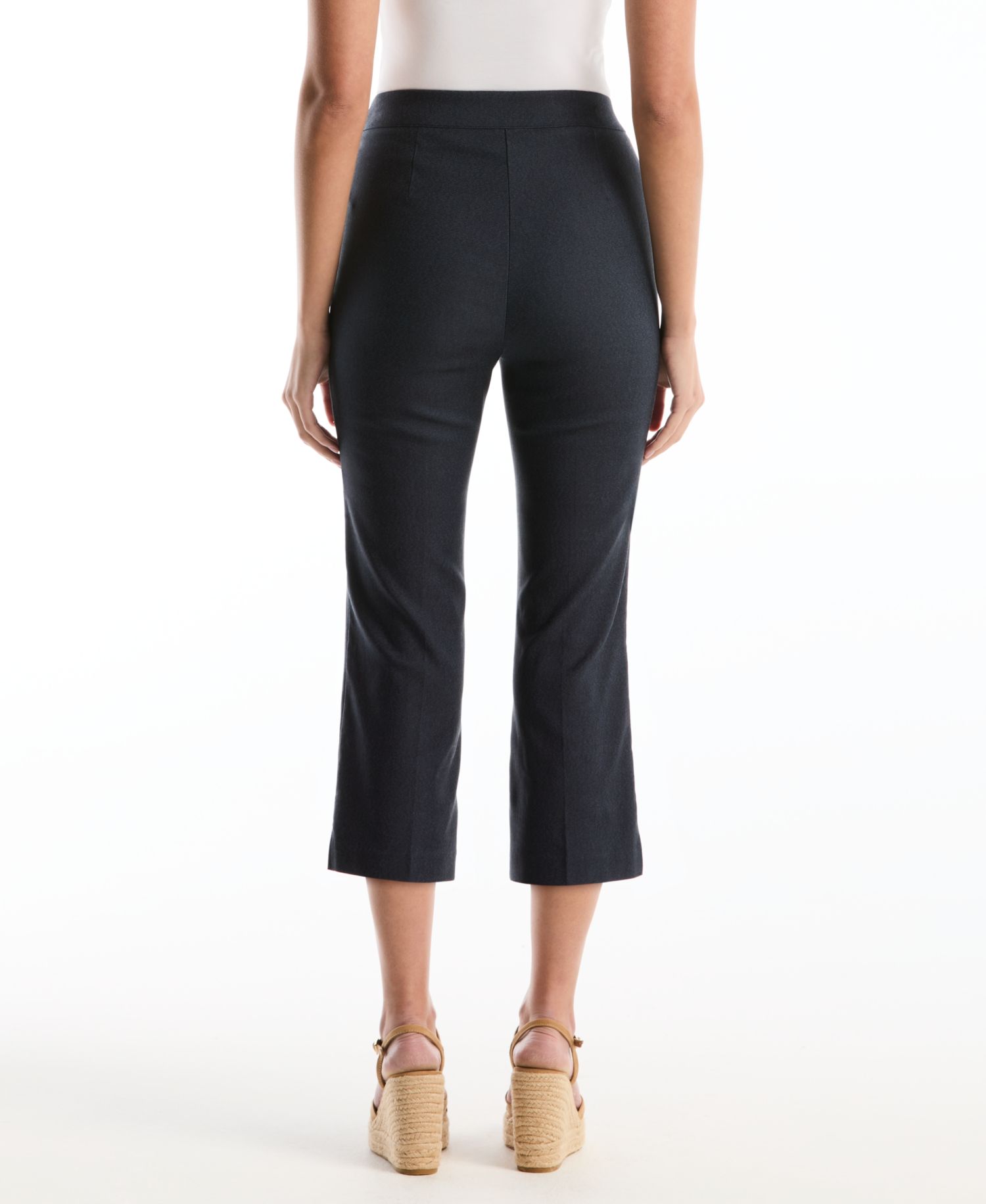Petite Horse Bit Pull-On Capri Pants