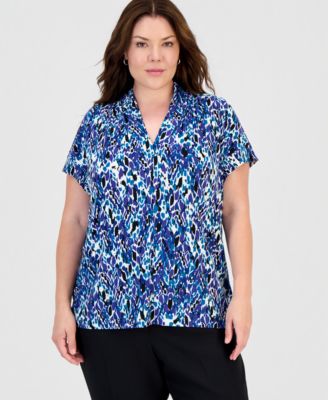 Plus Size Gathered V-Neck Short-Sleeve Blouse
