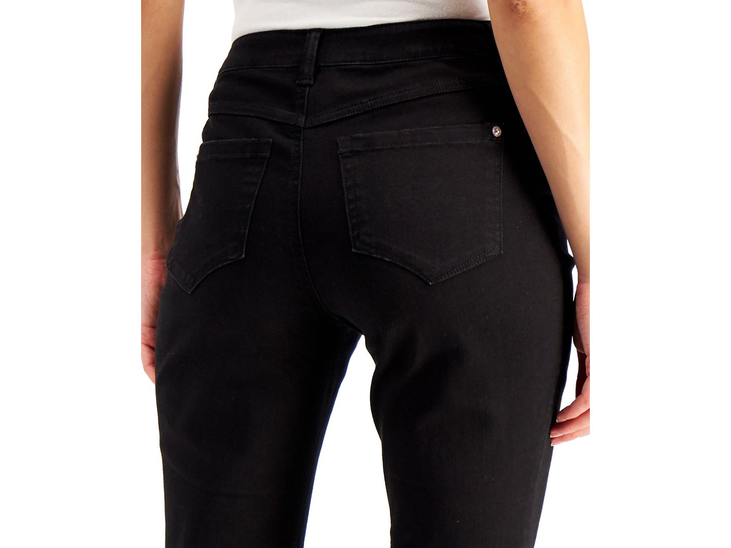 Женские джинсы I.N.C. International Concepts Petite Mid-Rise Bootcut, цвет: Глубокий чёрный — фото 3