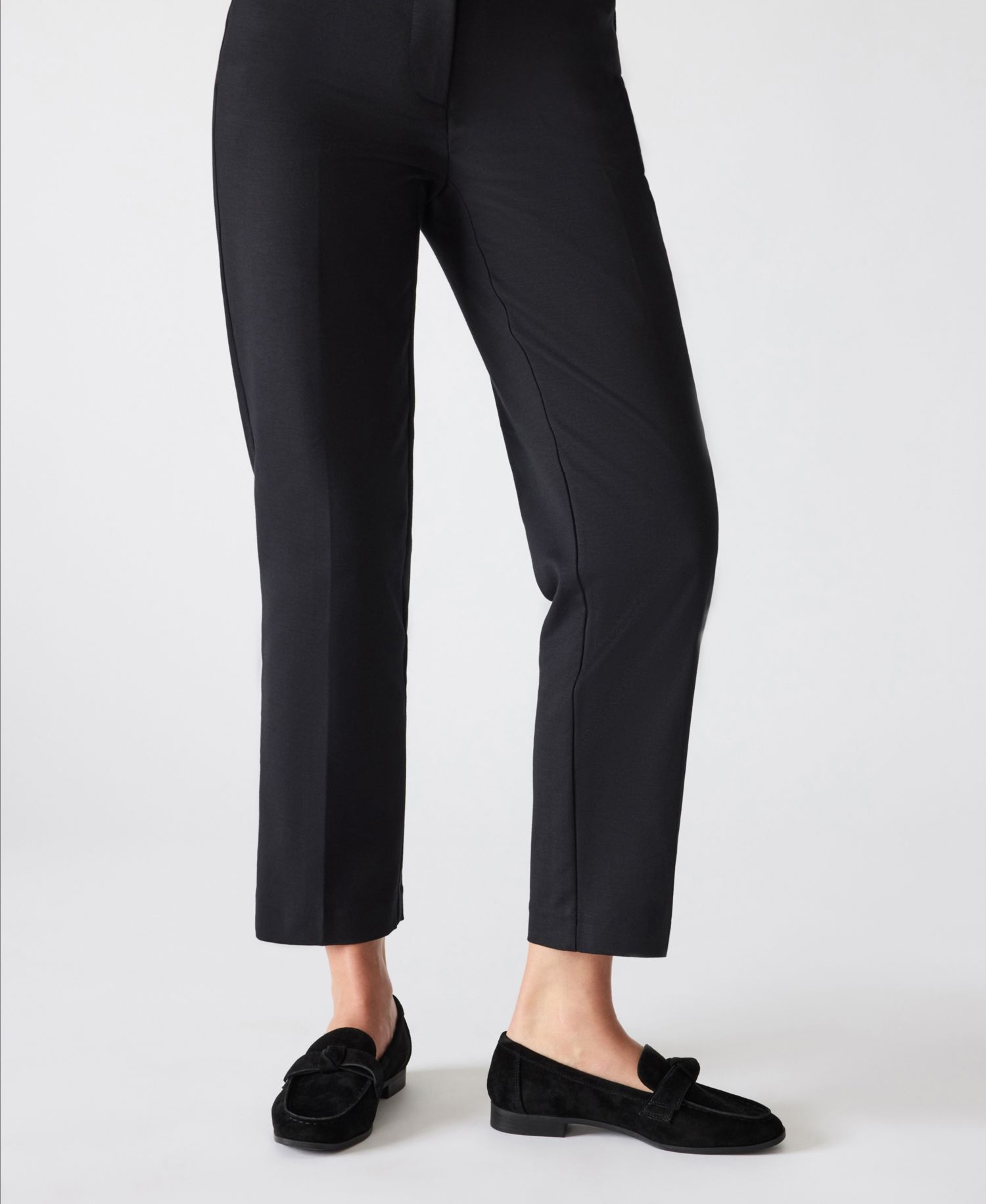 Women's Bowie Round Toe Suede Loafers