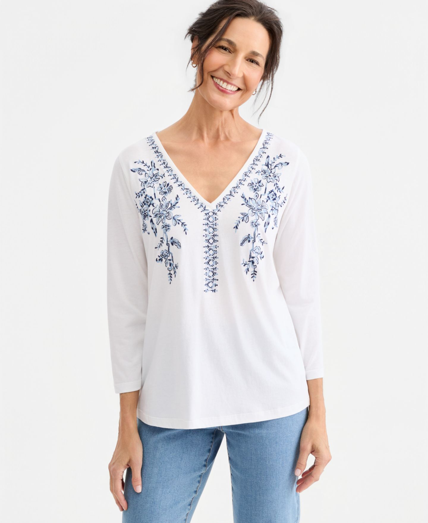 Женский топ Style & Co Long-Sleeve Embroidered Knit Top, цвет: Яркий белый — фото 1
