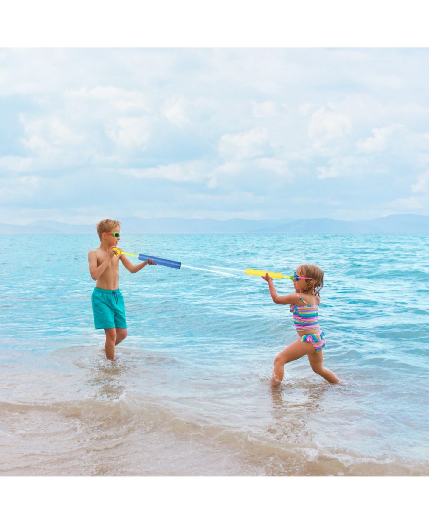 Детские игрушки GNUADZ Foam Floating Pump-Action Water Blasters, 4-Piece, Ages 5-7, цвет: Разноцветный — фото 4