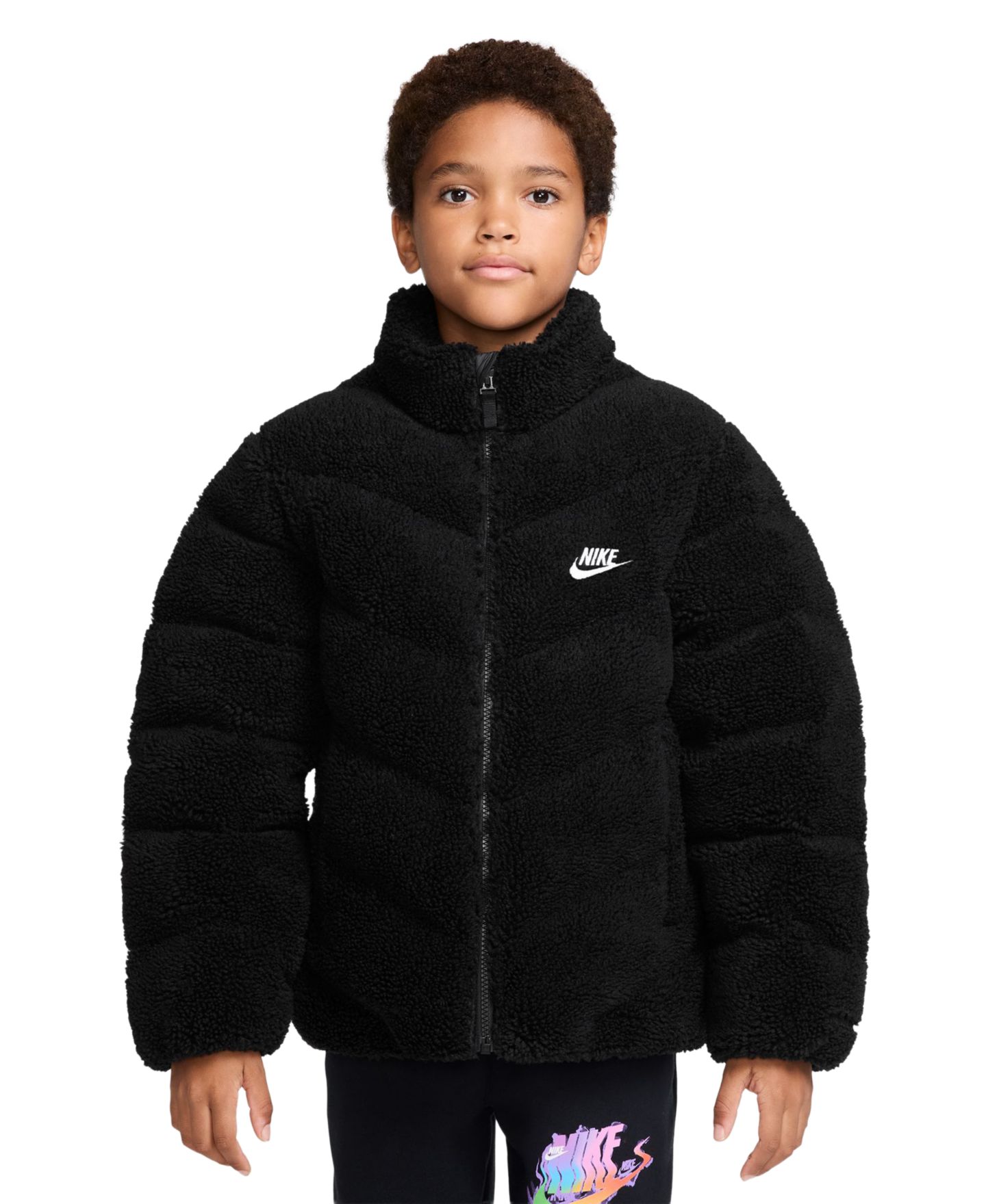 Куртка Nike Boys' 8-18 Sportswear Long-Sleeve Loose Puffer, цвет: Чёрный / Белый — фото 1