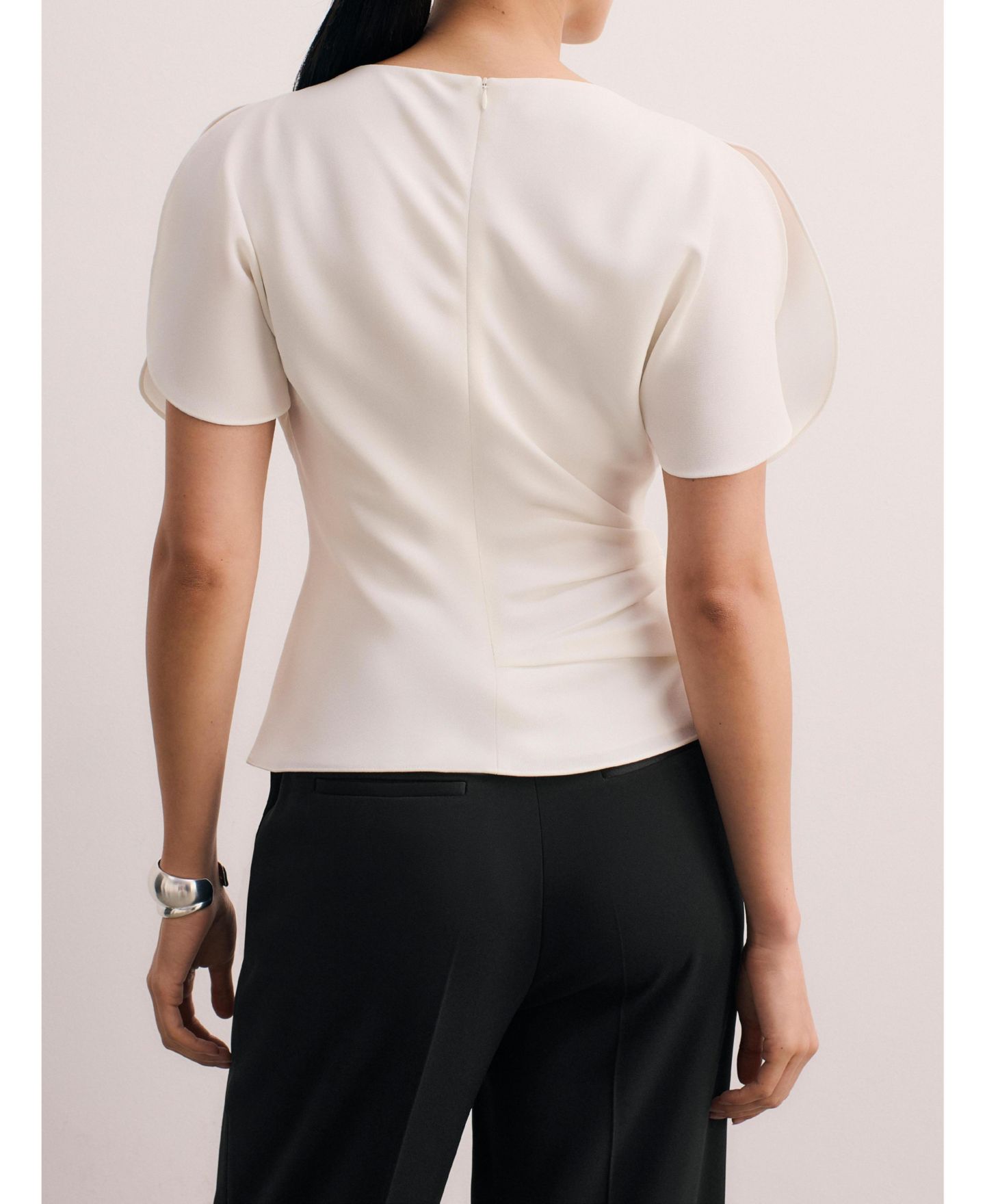 Женский топ The Fold Salerno Clever Crepe, цвет: Слоновая кость — фото 6