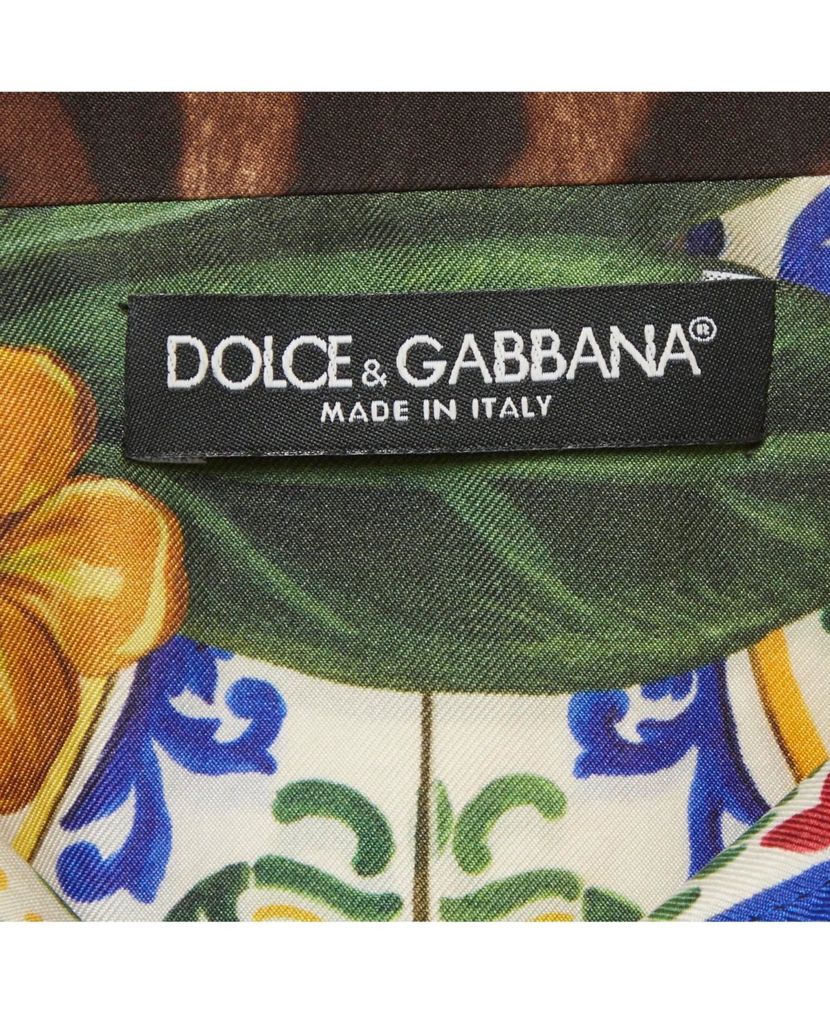 Pre-Owned Dolce & Gabbana Women's Pre-Owned Dolce and Gabbana Animal Print Silk Oversized Shirt