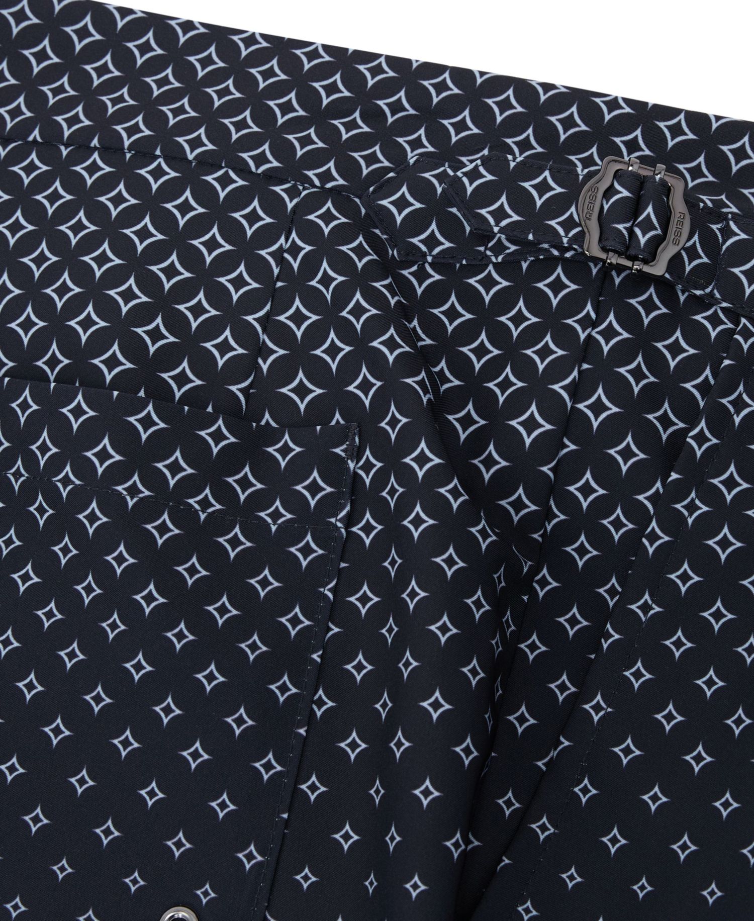 Men's Darli Ombr&eacute; Geometric-Print Swim Shorts