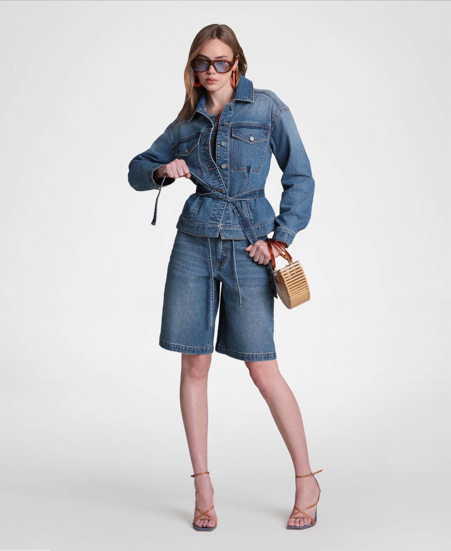 Женская куртка Avec Les Filles Back Cinch Denim Jacket, цвет: Варёный — фото 6